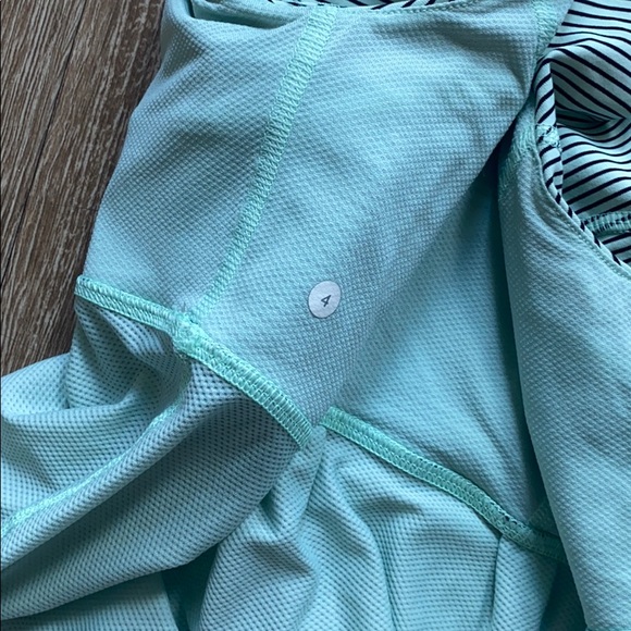 Tame Me Tank Teal Striped breathable workout - Picture 11 of 11